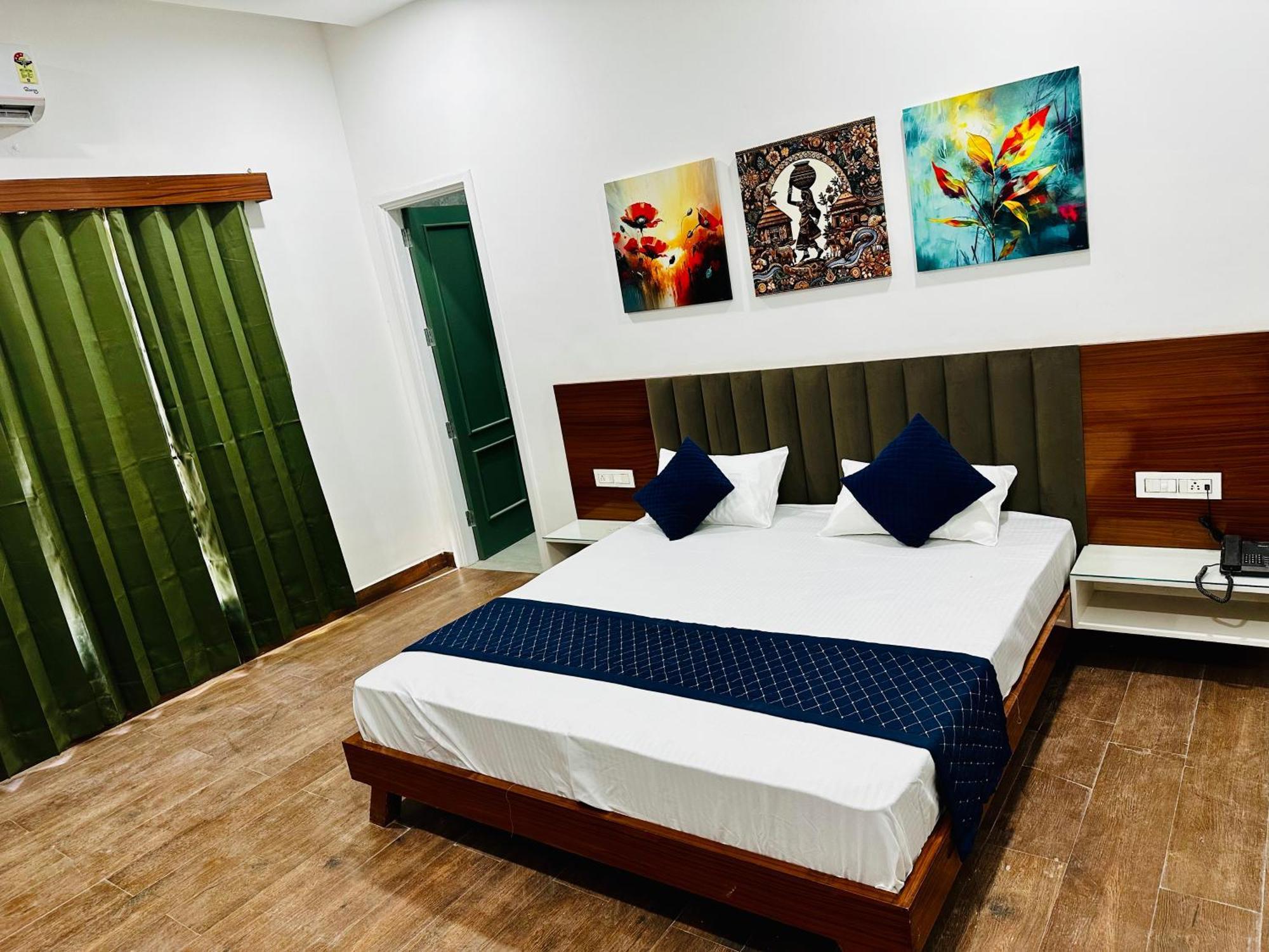 The Loya Hotel Muktsar Buitenkant foto