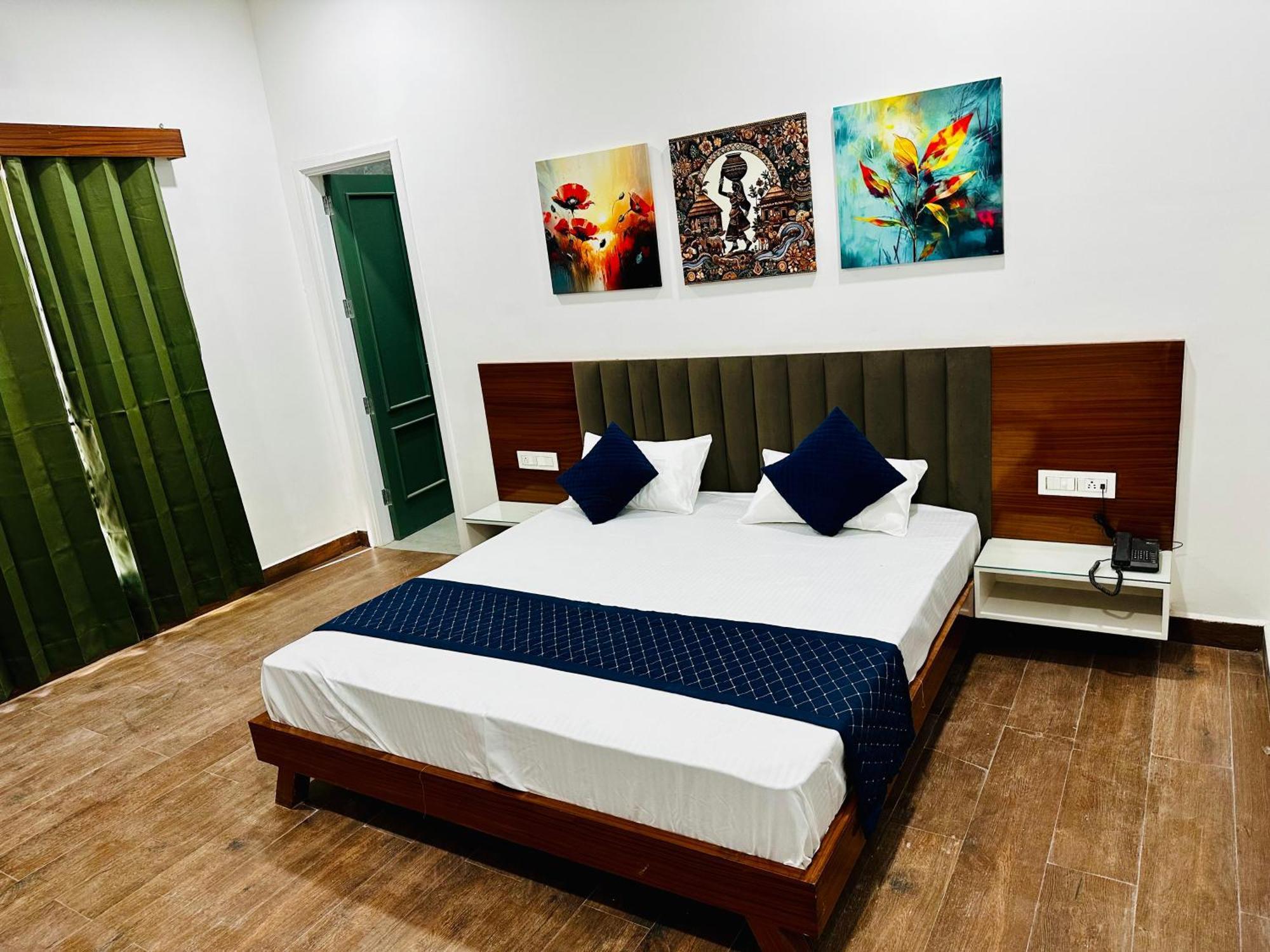 The Loya Hotel Muktsar Buitenkant foto