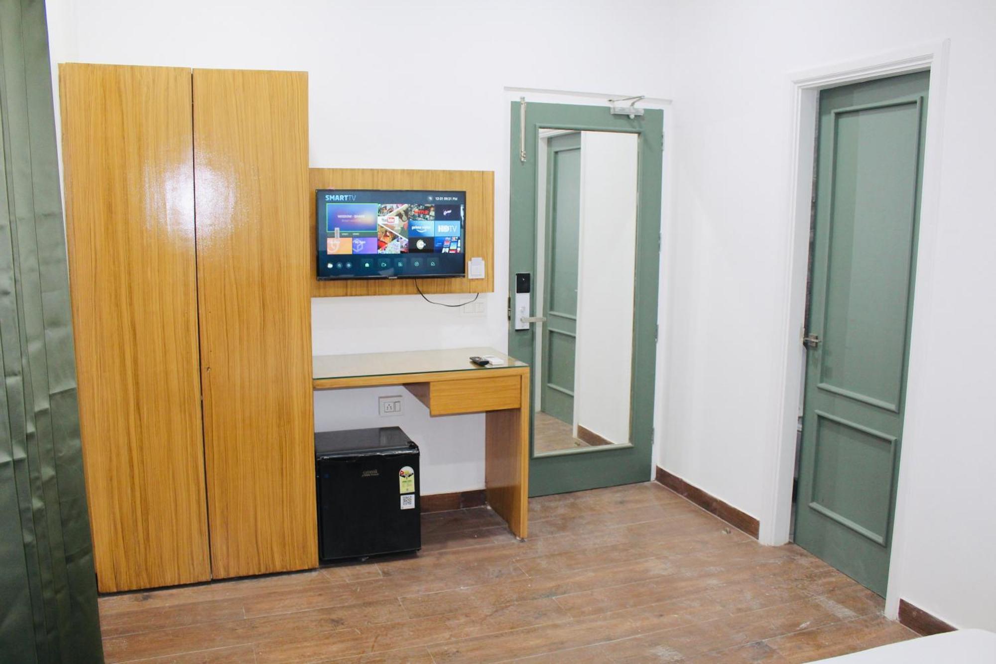 The Loya Hotel Muktsar Buitenkant foto